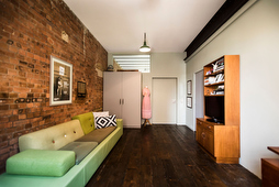 Location 084, Picture 14