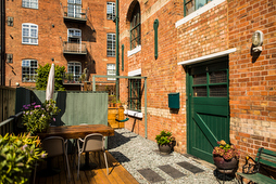 Location 084, Picture 26