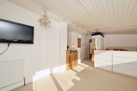 Location 119, Picture 12